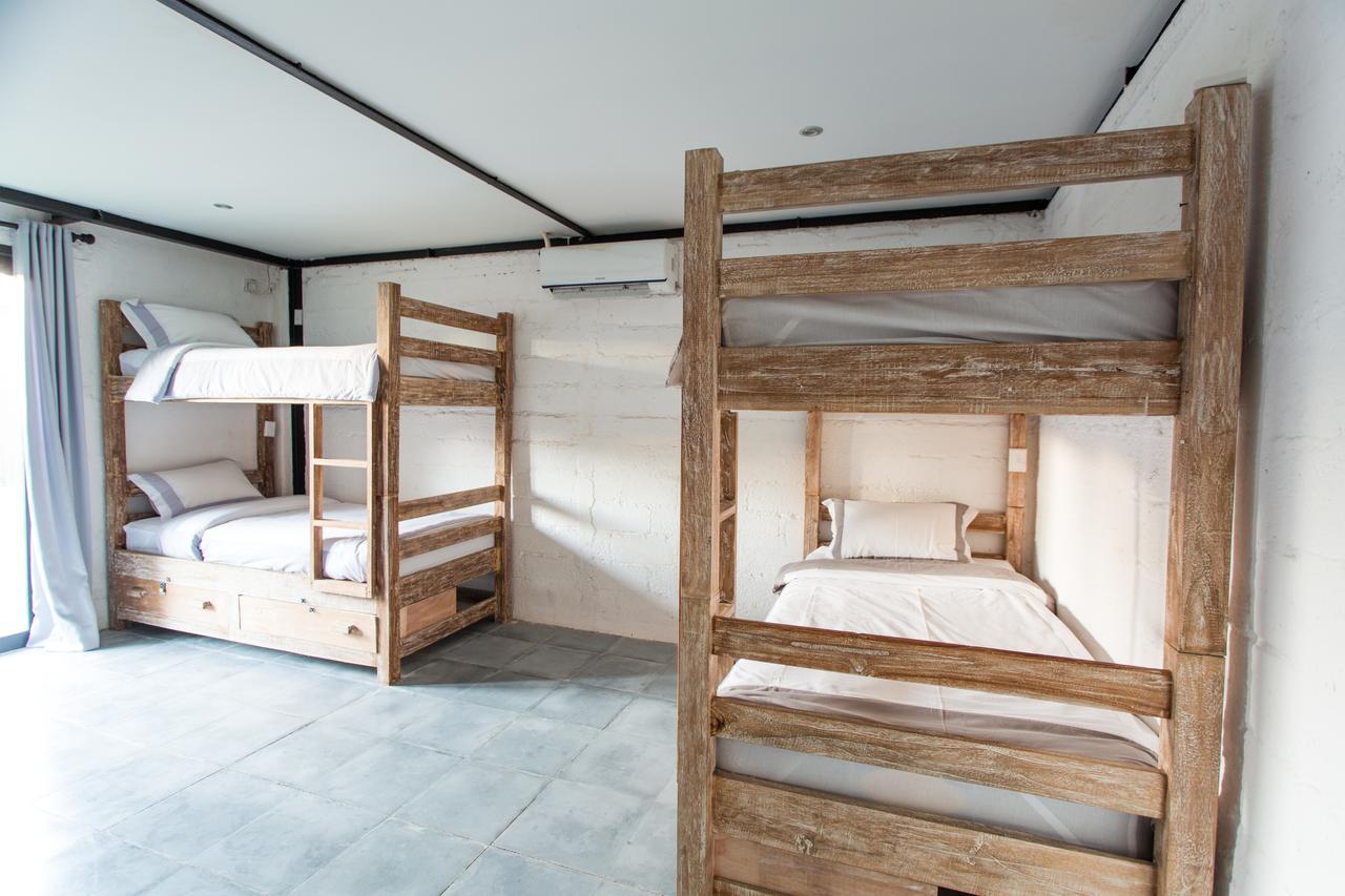 Takeoff Surf Camp & Hotel Canggu Extérieur photo