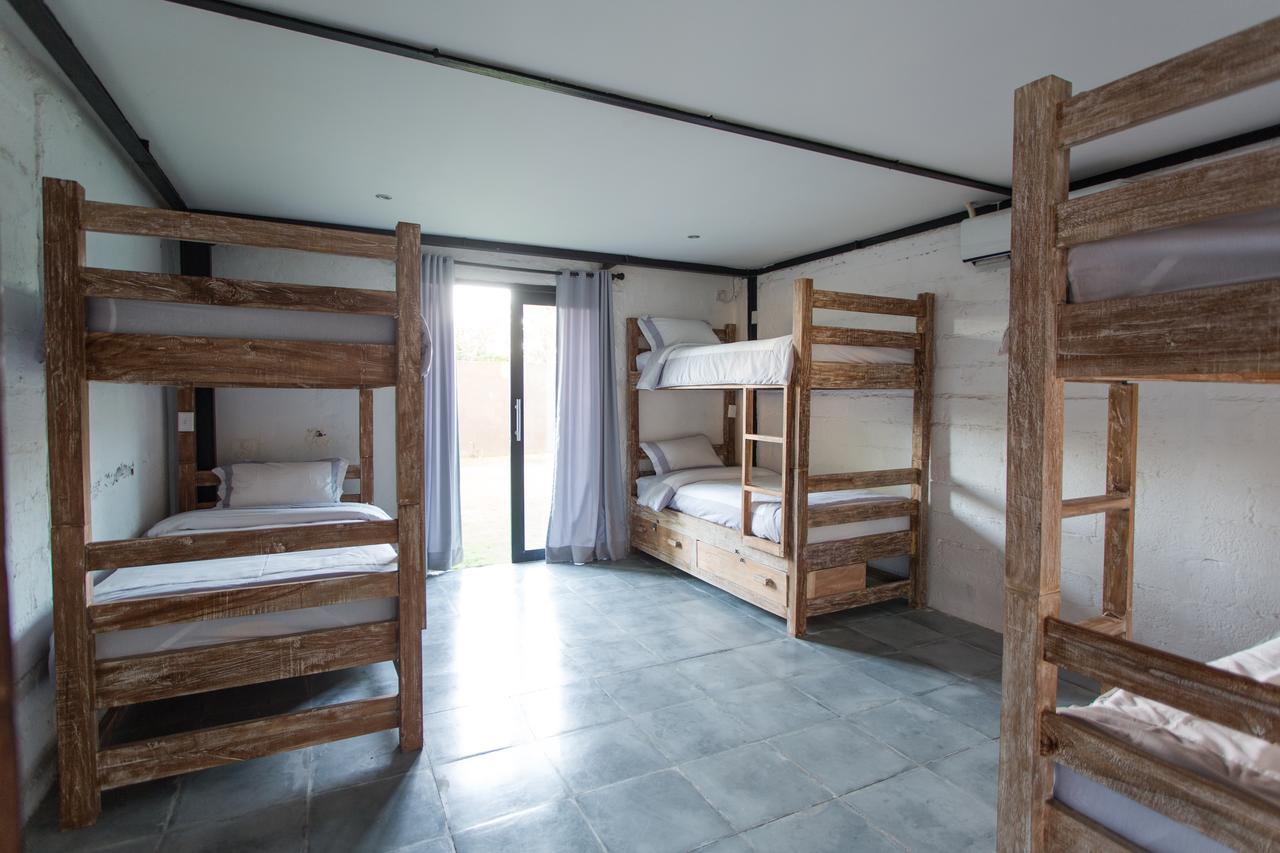 Takeoff Surf Camp & Hotel Canggu Extérieur photo