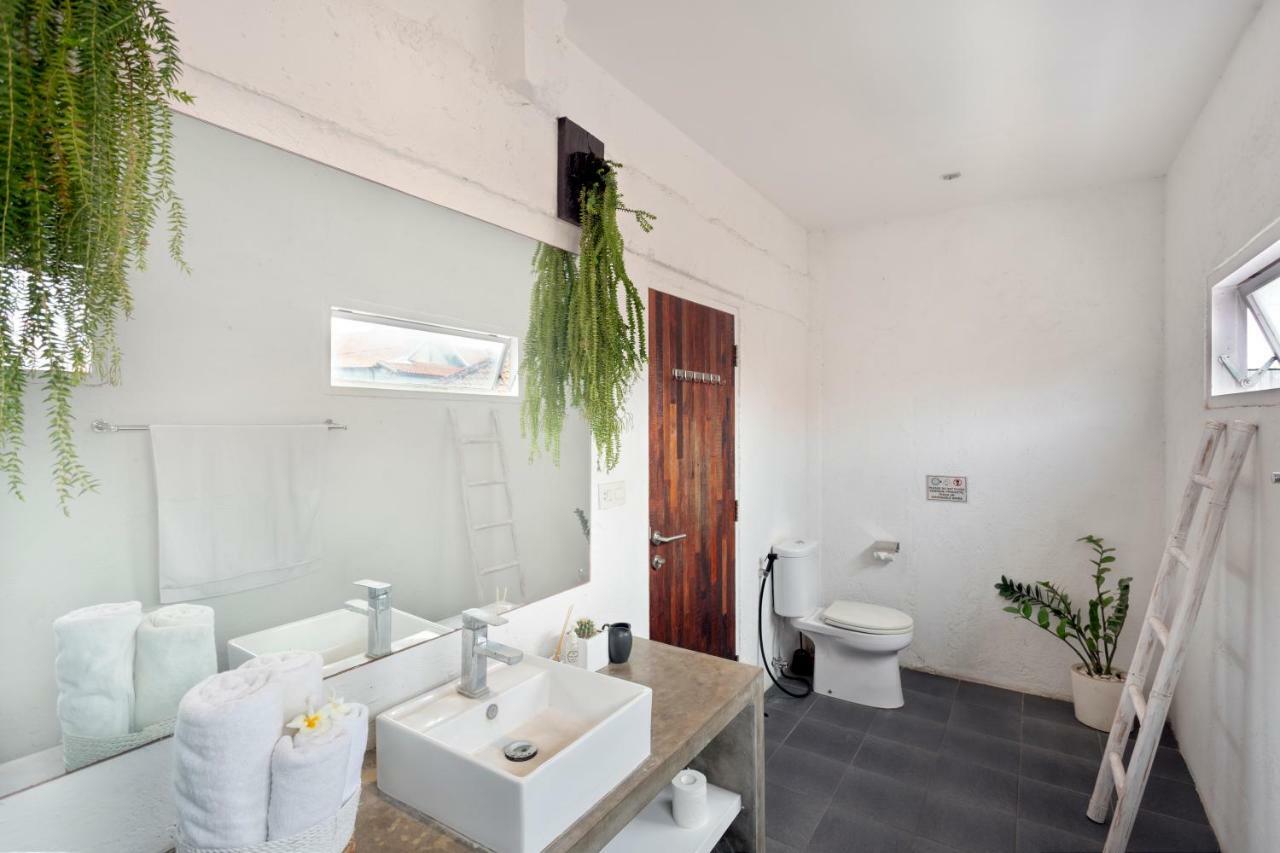 Takeoff Surf Camp & Hotel Canggu Extérieur photo